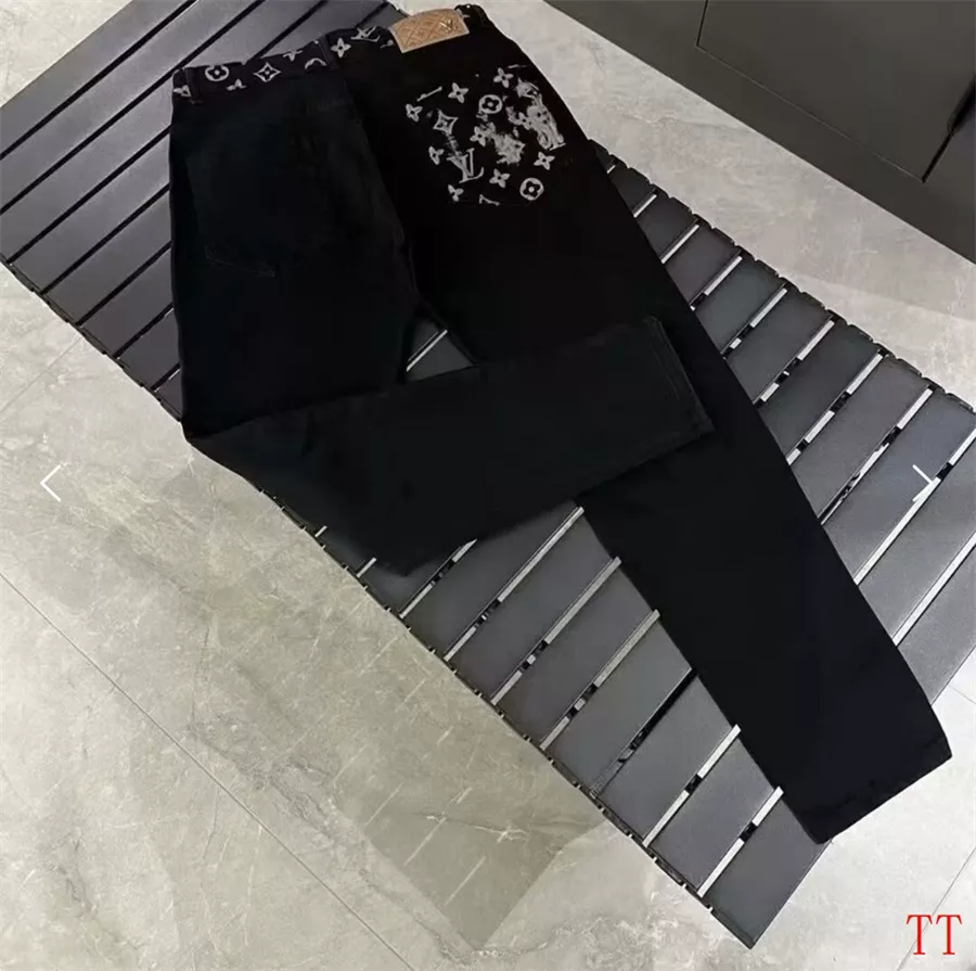 Louis Vuitton LV Jeans For Men Stylish 3367