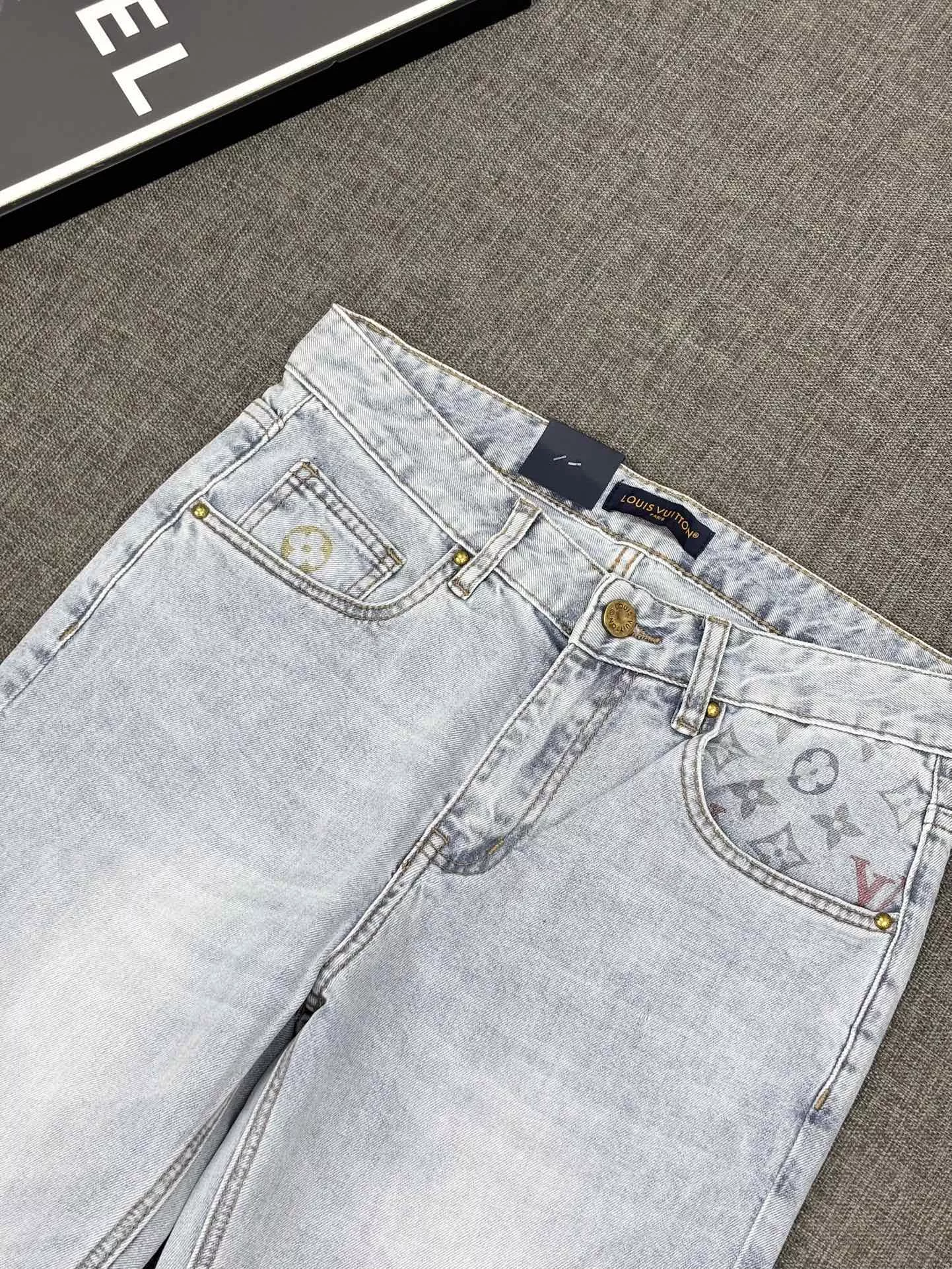 Louis Vuitton LV Jeans For Men Trendy 7262
