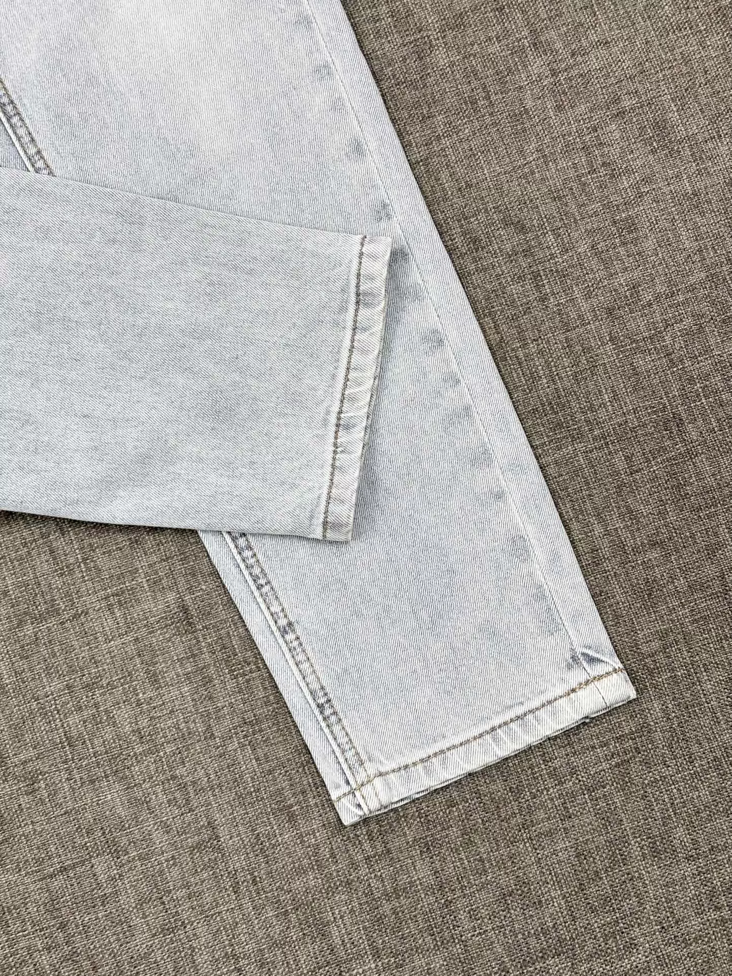 Louis Vuitton LV Jeans For Men Trendy 7262