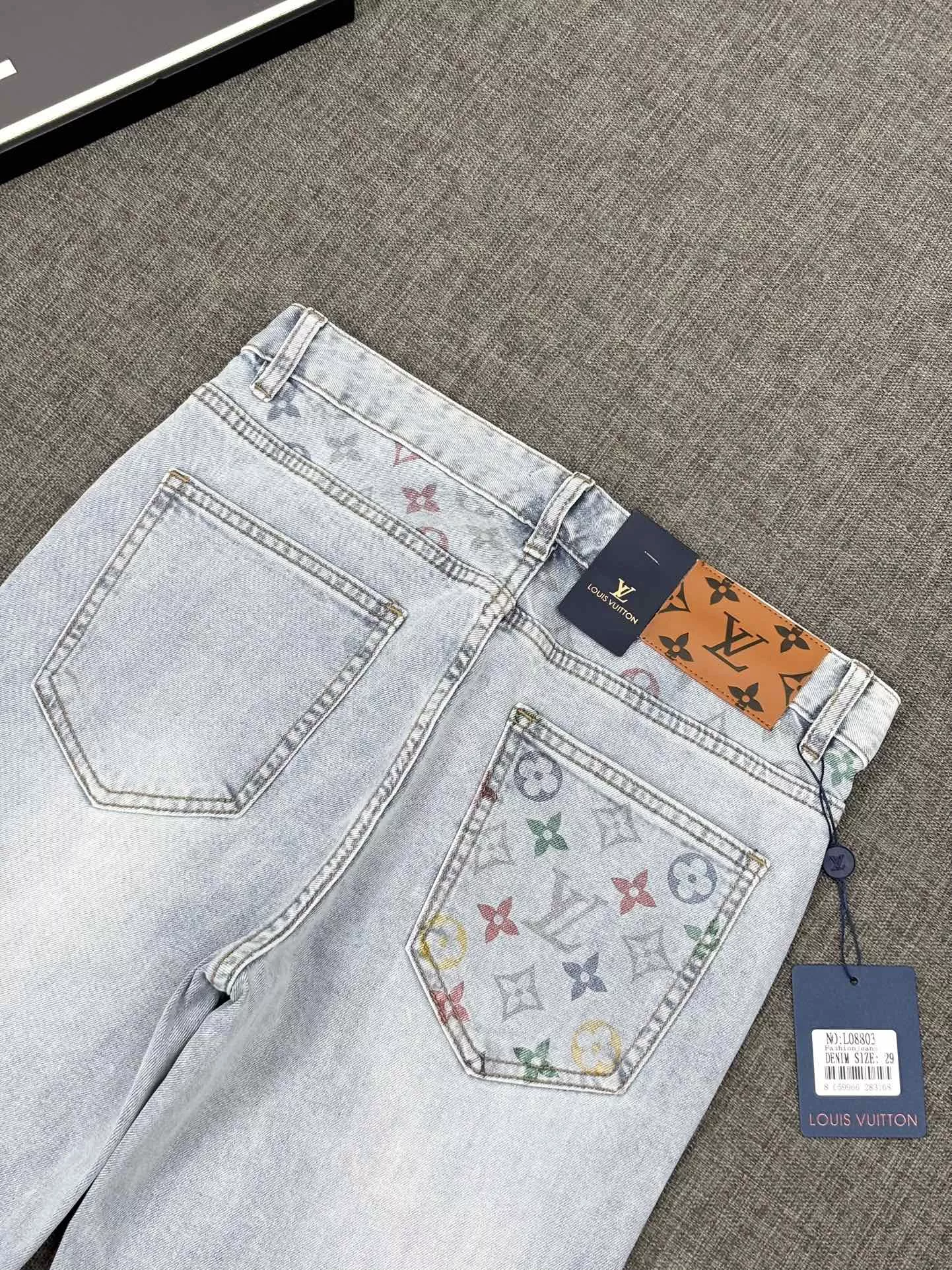 Louis Vuitton LV Jeans For Men Trendy 7262