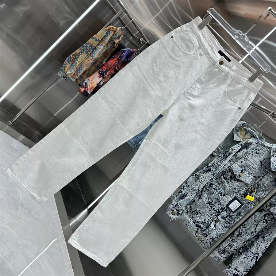 Louis Vuitton LV Jeans For Men Versatile 3766
