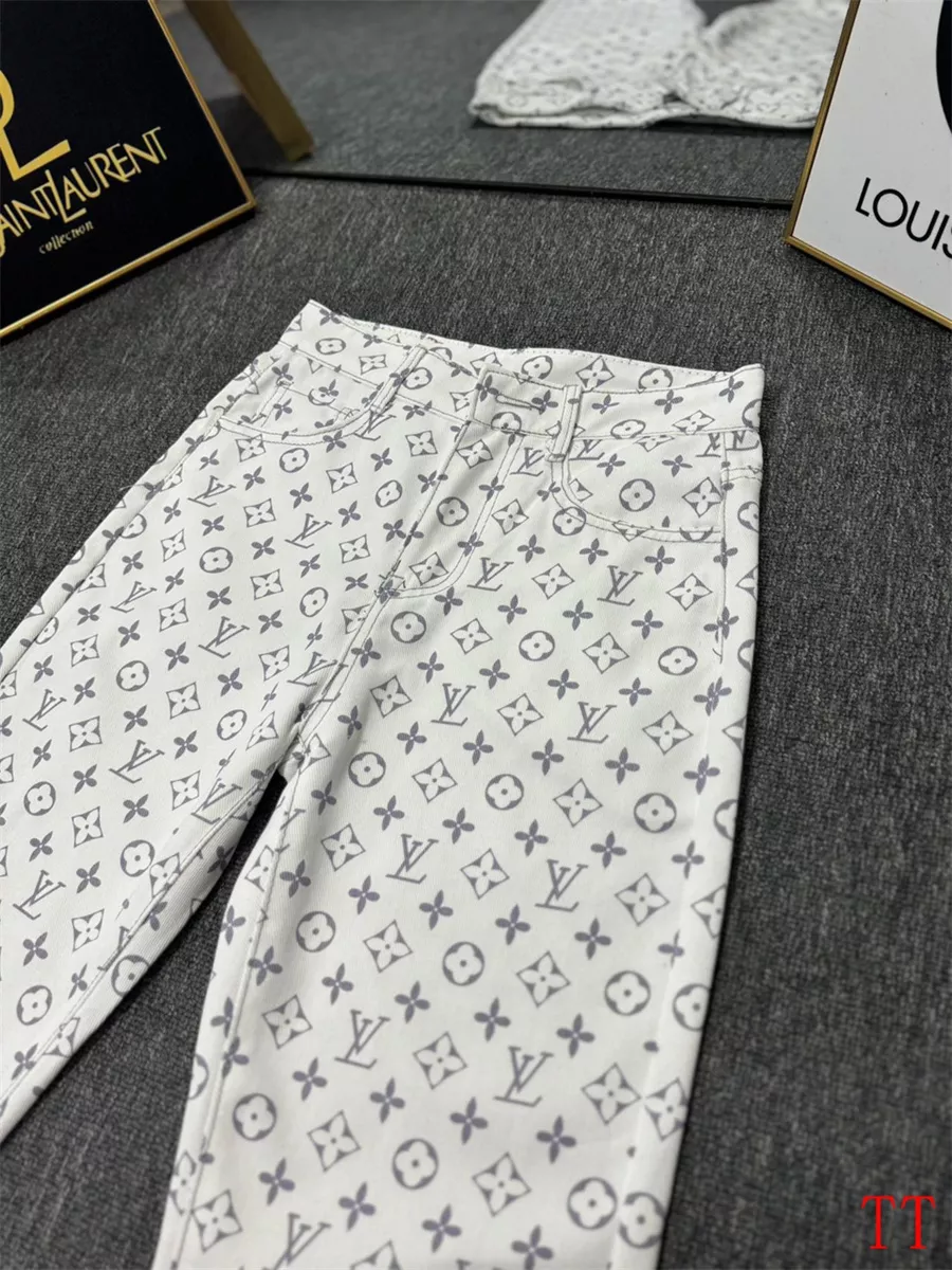 Louis Vuitton LV Jeans For Men Versatile 5205