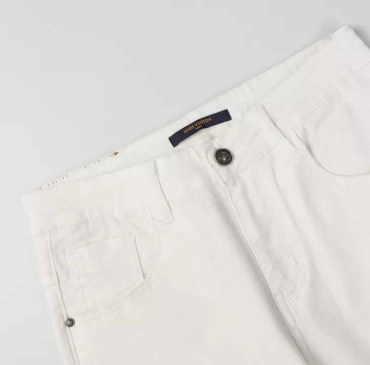 Louis Vuitton LV Jeans For Men WellDesigned 1521