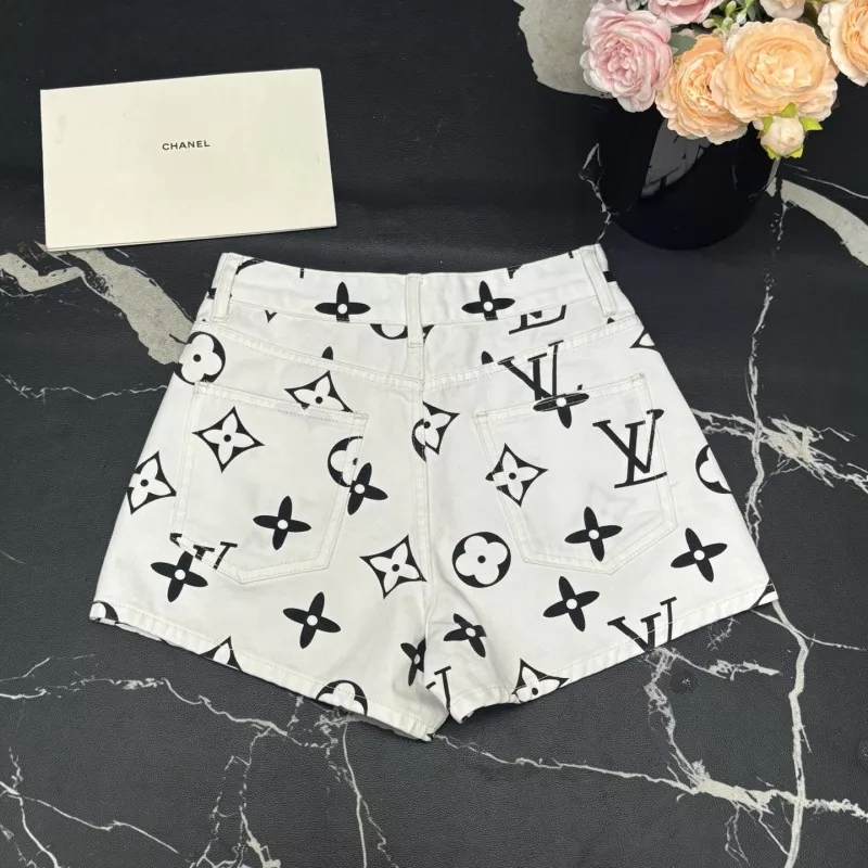 Louis Vuitton LV Jeans For Women Fashionable 2499