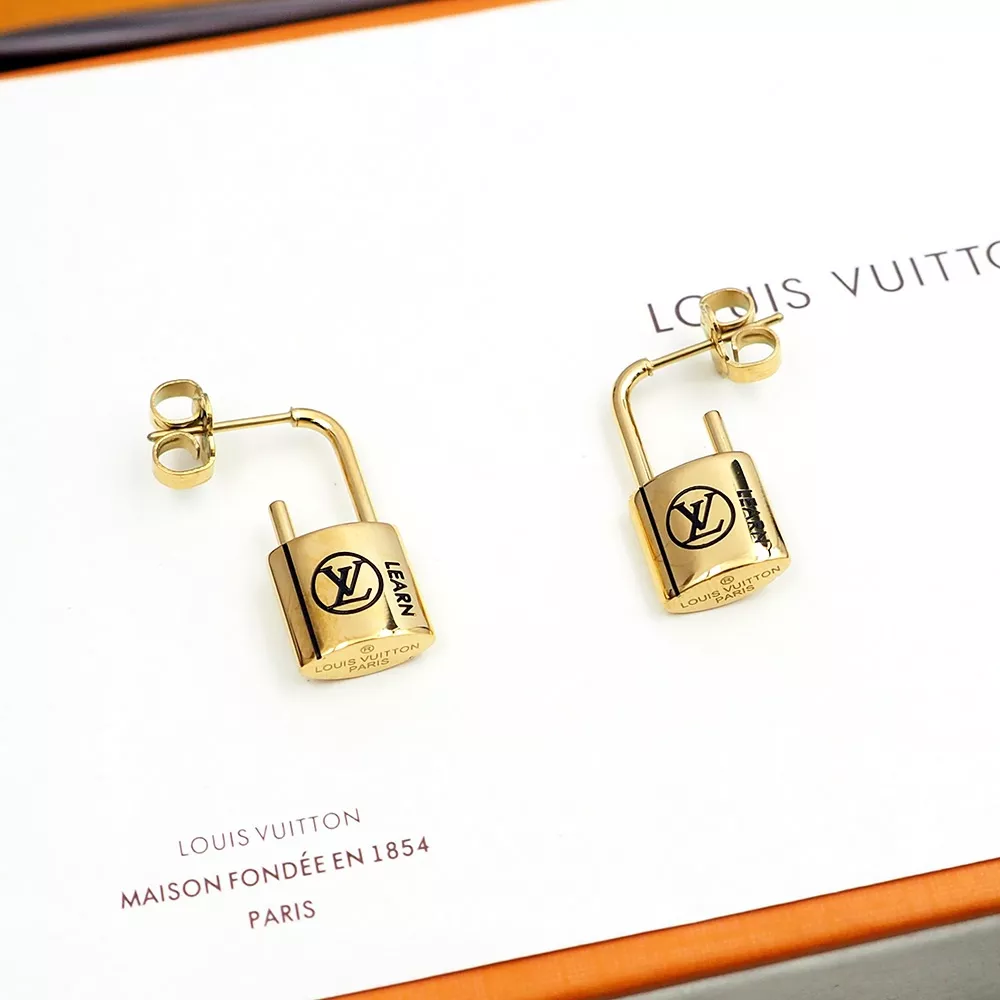 Louis Vuitton LV Jewelry Set For Women Versatile 4289