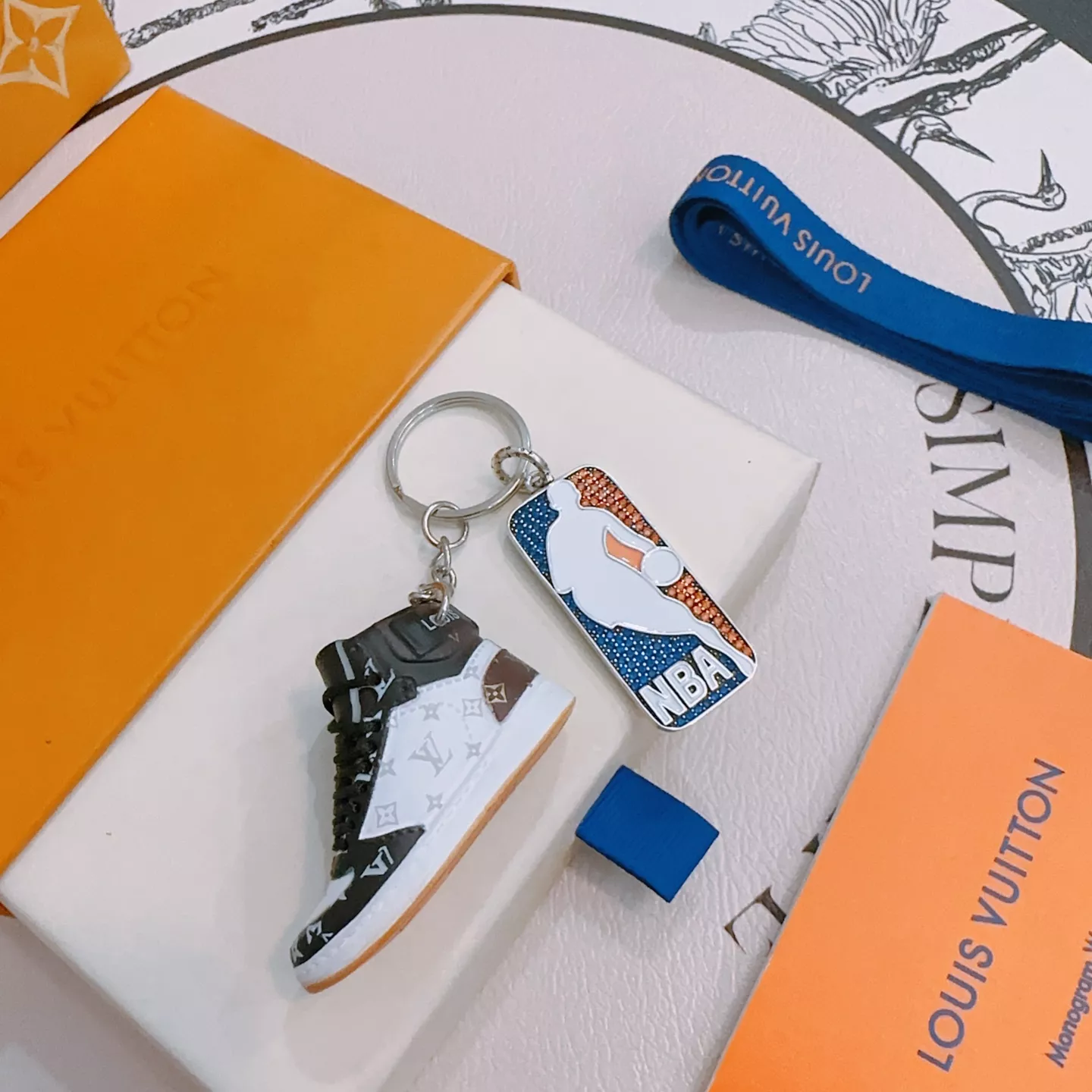 Louis Vuitton LV Key Holder And Bag Buckle Comfortable 6285