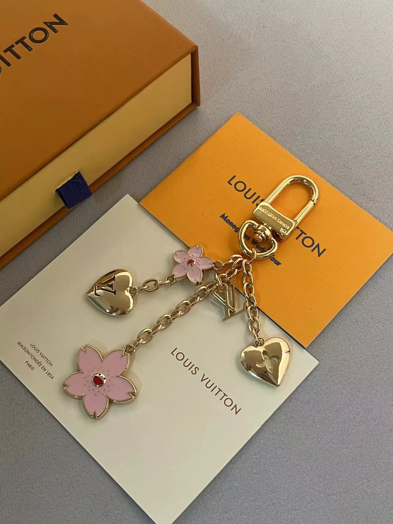 Louis Vuitton LV Key Holder And Bag Buckle Compact 6457