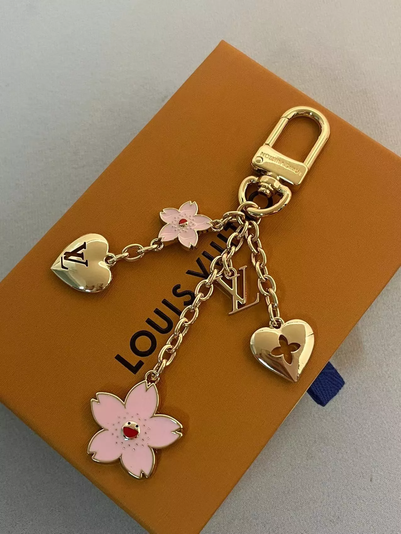 Louis Vuitton LV Key Holder And Bag Buckle Compact 6457