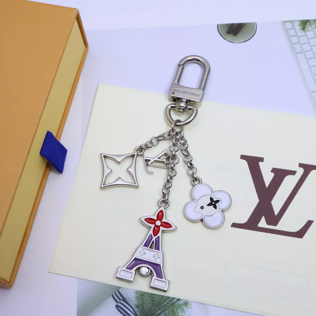 Louis Vuitton LV Key Holder And Bag Buckle DailyWear 8465