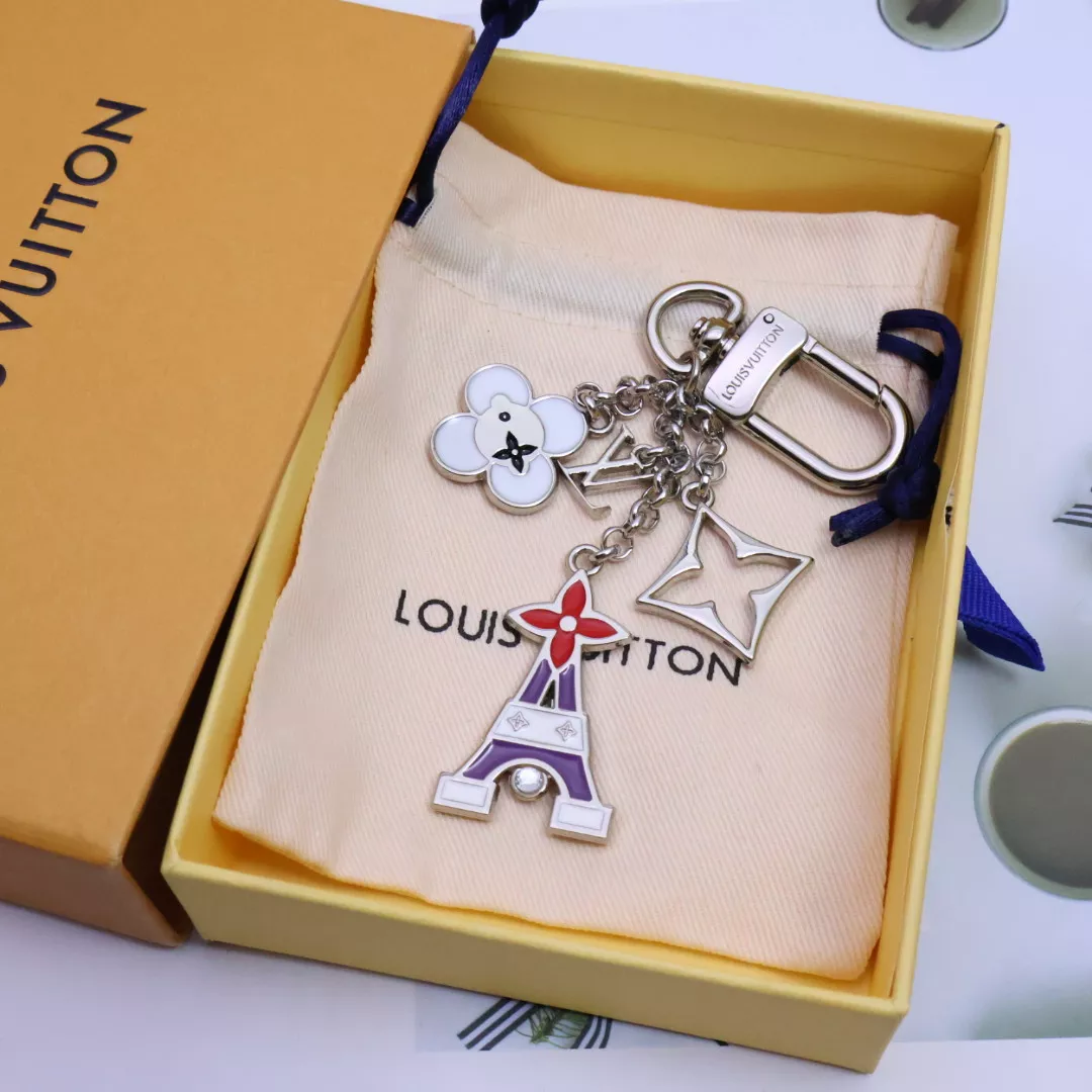 Louis Vuitton LV Key Holder And Bag Buckle DailyWear 8465