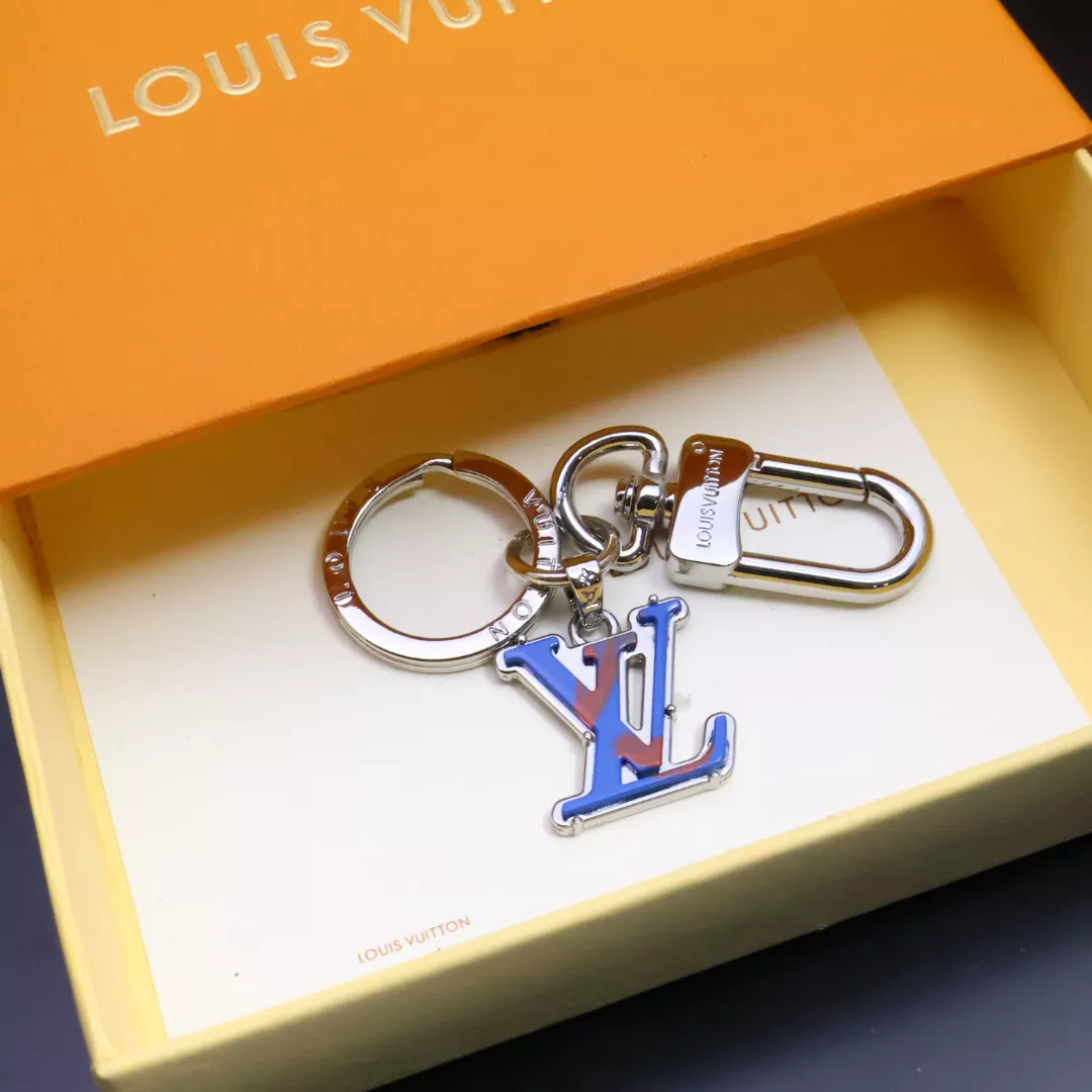 Louis Vuitton LV Key Holder And Bag Buckle Durable 9931