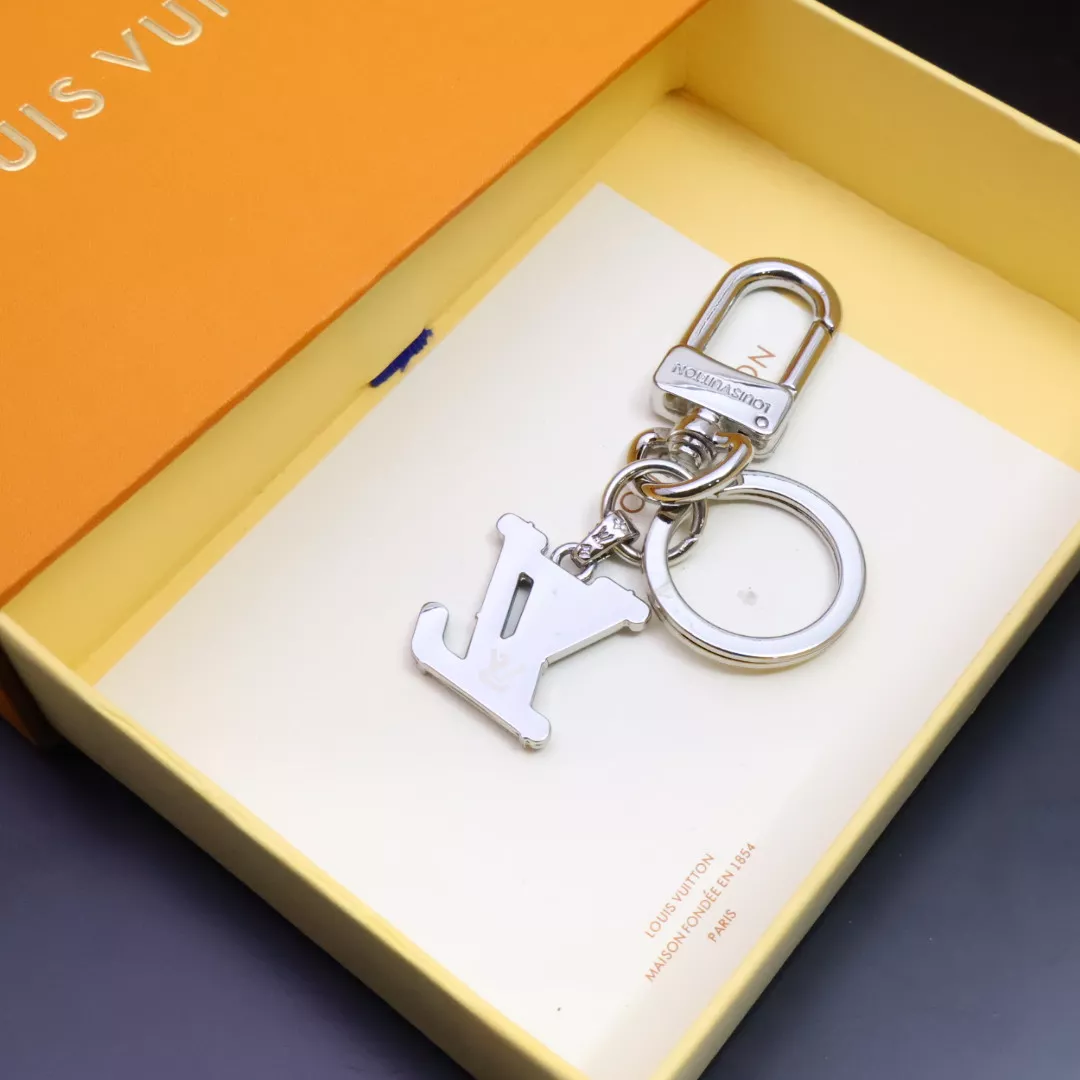 Louis Vuitton LV Key Holder And Bag Buckle Durable 9931