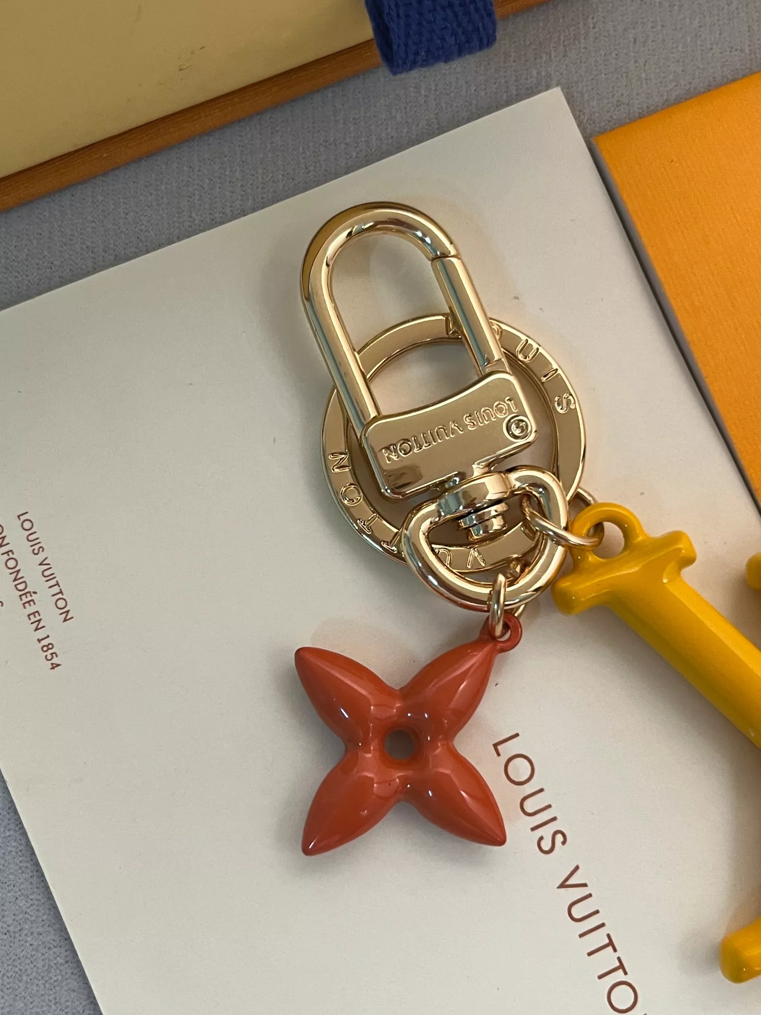 Louis Vuitton LV Key Holder And Bag Buckle Popular 4172