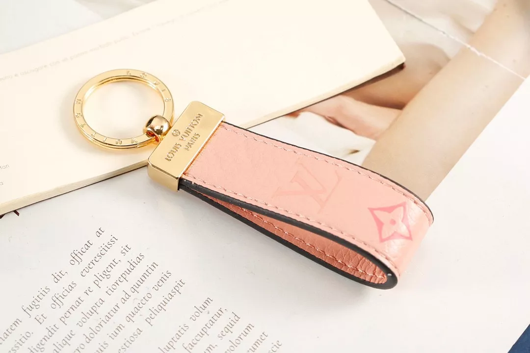 Louis Vuitton LV Key Holder And Bag Buckle Reliable 2494