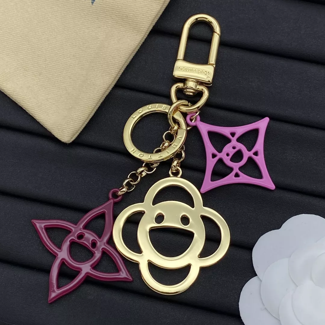 Louis Vuitton LV Key Holder And Bag Buckle Reliable 2574