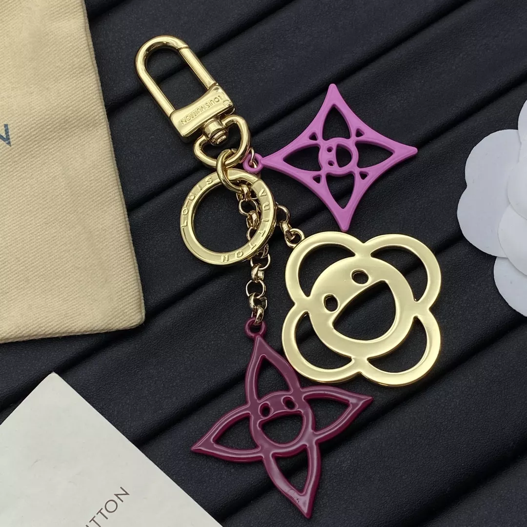Louis Vuitton LV Key Holder And Bag Buckle Reliable 2574