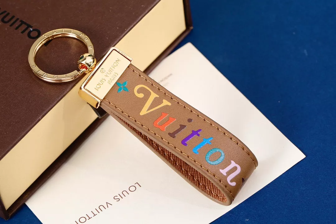 Louis Vuitton LV Key Holder And Bag Buckle Sleek 3883