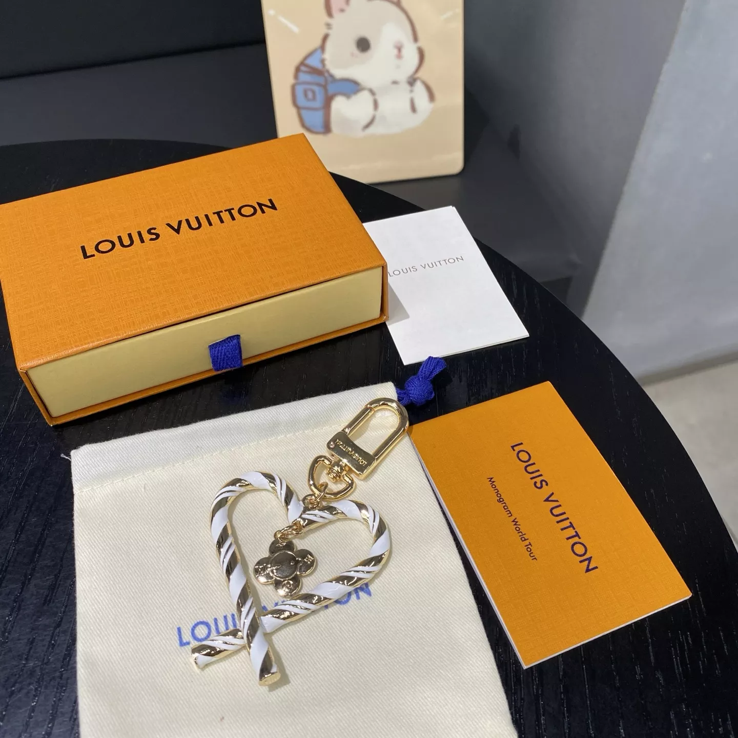 Louis Vuitton LV Key Holder And Bag Buckle SmartChoice 8455