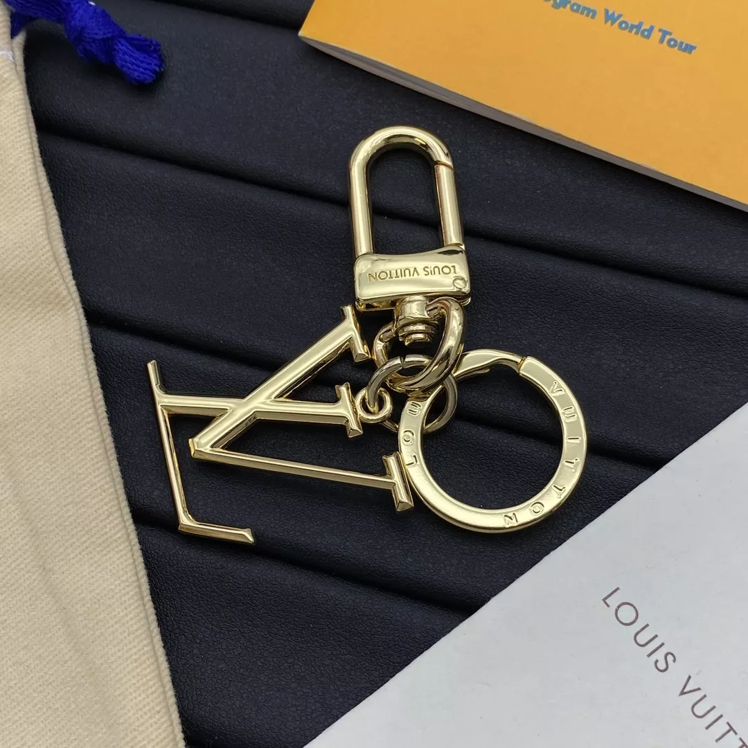 Louis Vuitton LV Key Holder And Bag Buckle Soft 3025