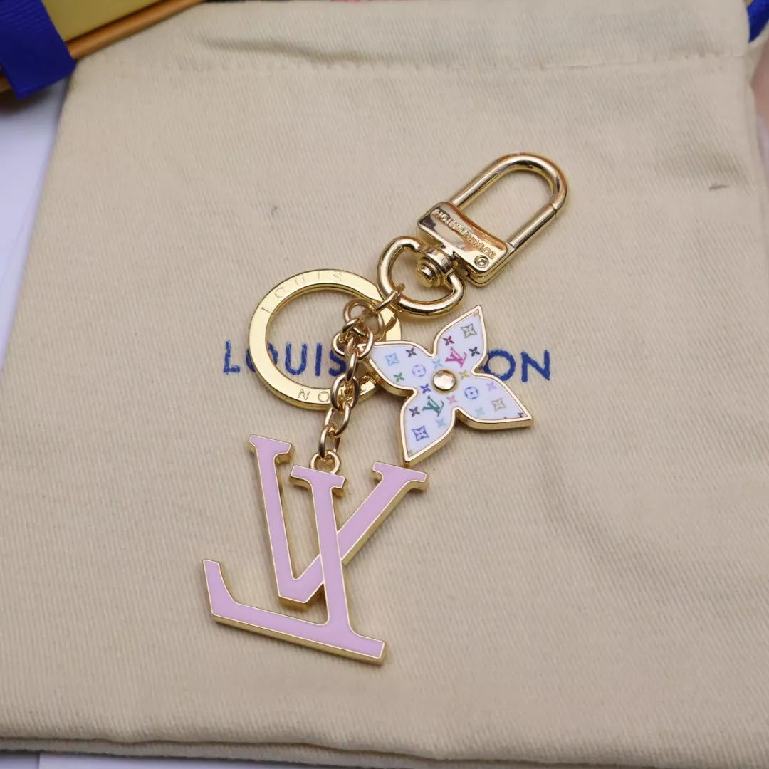 Louis Vuitton LV Key Holder And Bag Buckle Sophisticated 2475