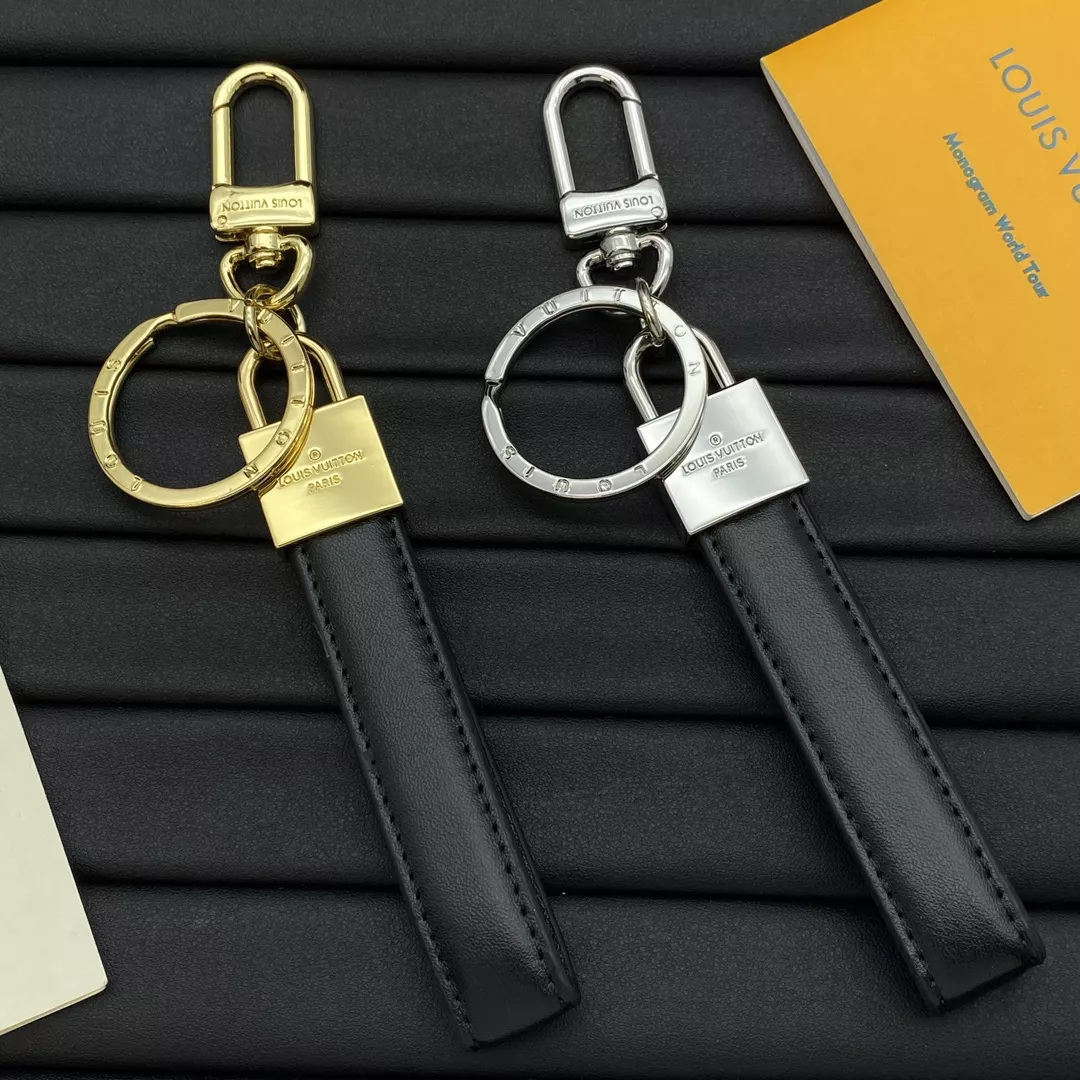 Louis Vuitton LV Key Holder And Bag Buckle Stylish 6497