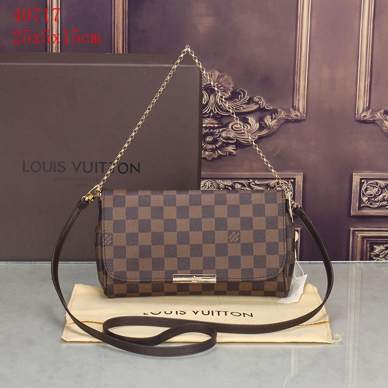 Louis Vuitton LV Messenger Bags Trendsetting 4826