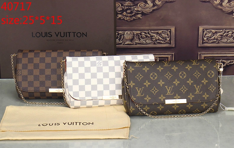Louis Vuitton LV Messenger Bags Trendsetting 4826