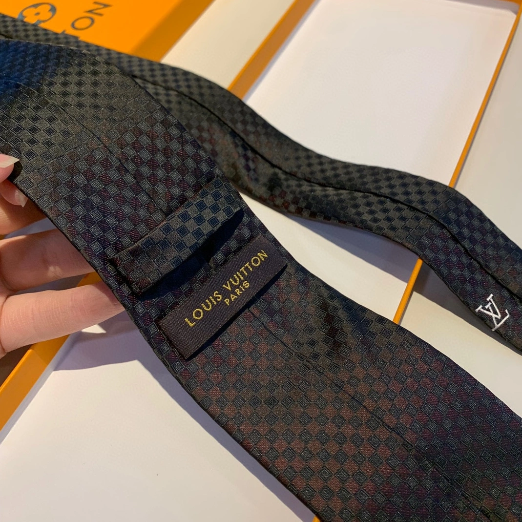 Louis Vuitton LV Necktie For Men Bright 4353