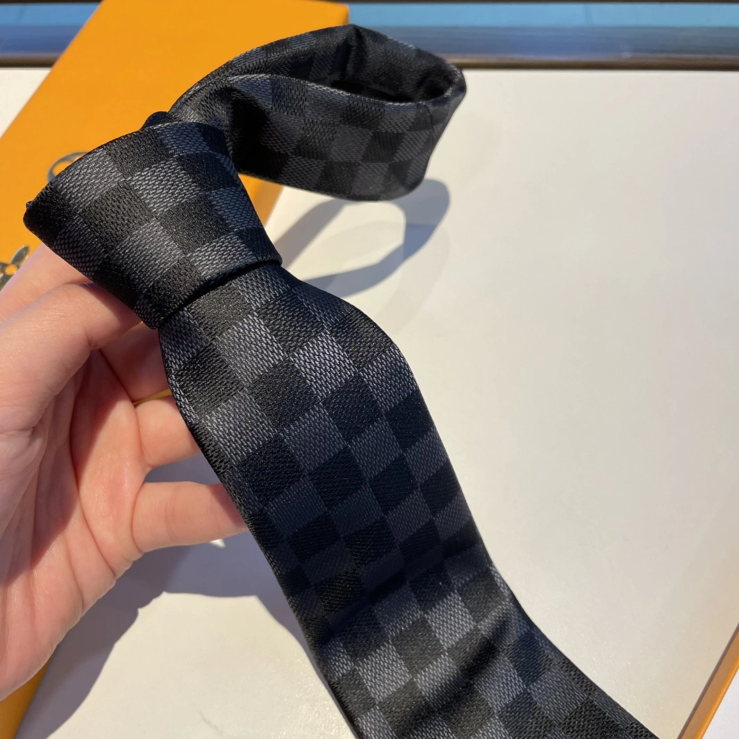 Louis Vuitton LV Necktie For Men Classic 6666