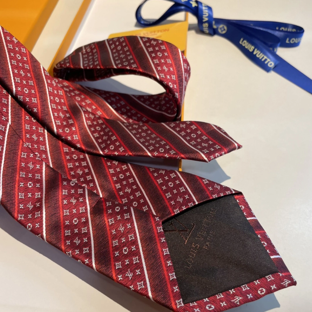 Louis Vuitton LV Necktie For Men Compact 9958