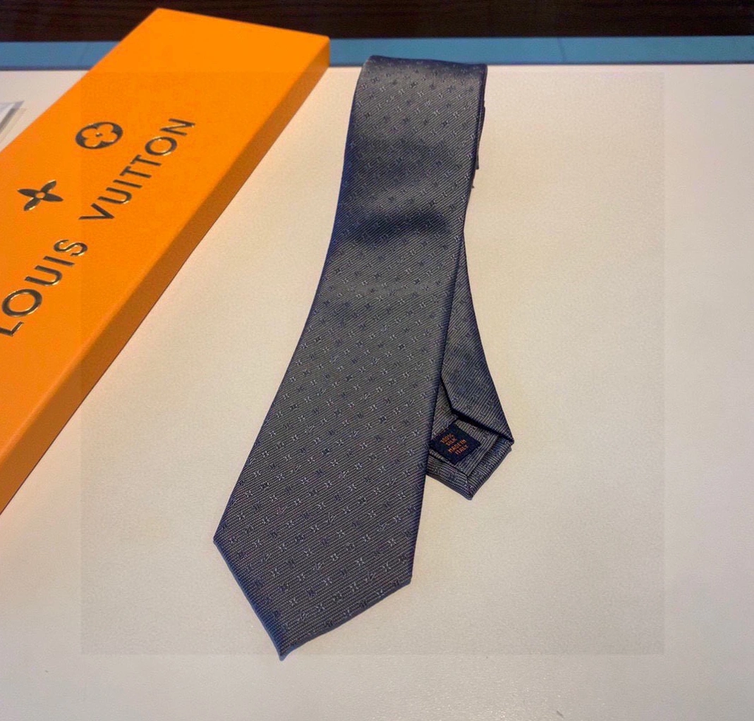 Louis Vuitton LV Necktie For Men Cozy 4974