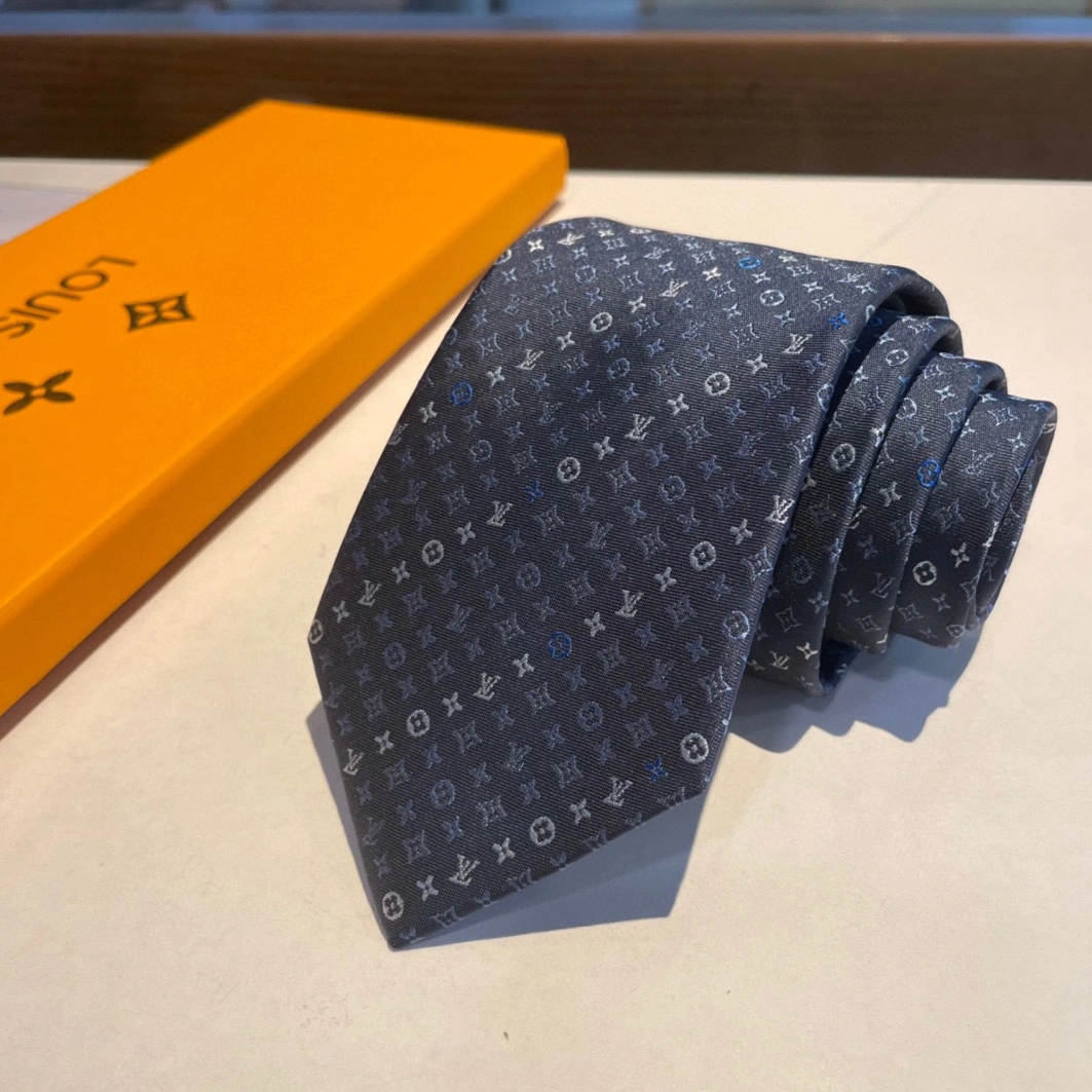 Louis Vuitton LV Necktie For Men Durable 8288