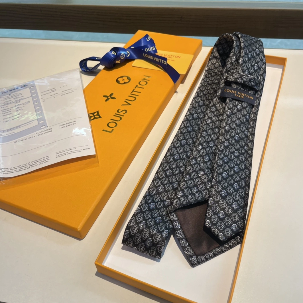 Louis Vuitton LV Necktie For Men Flexible 8191