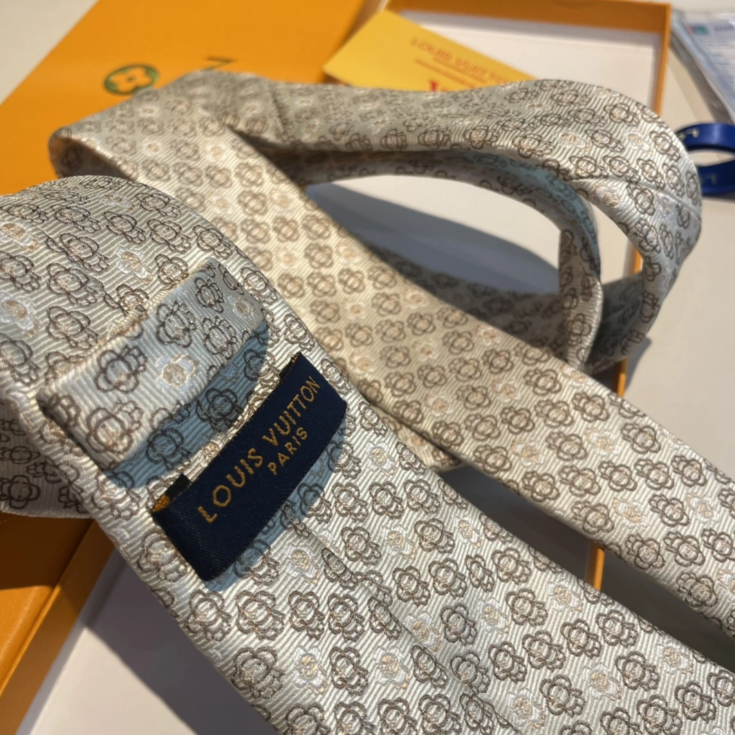 Louis Vuitton LV Necktie For Men HighQuality 2900