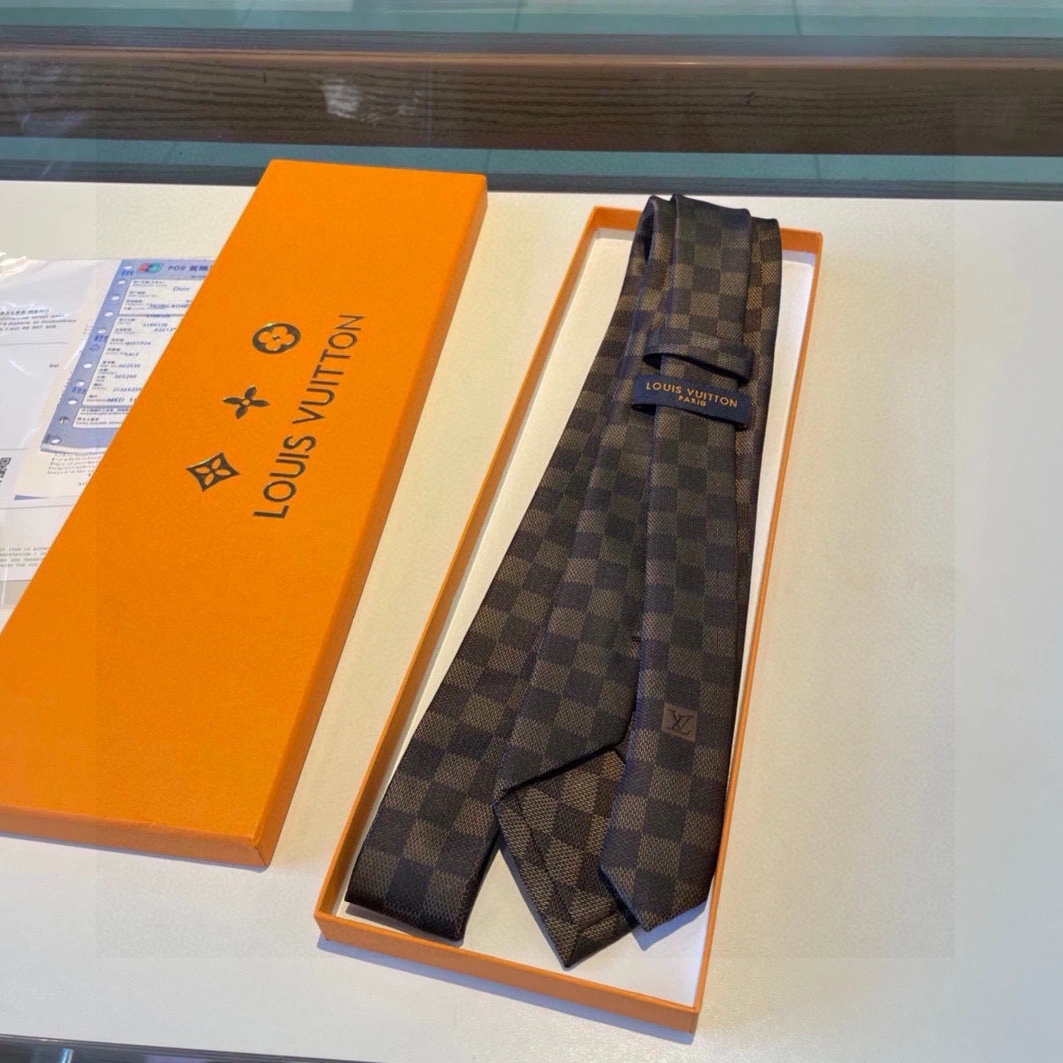 Louis Vuitton LV Necktie For Men Minimalist 9934