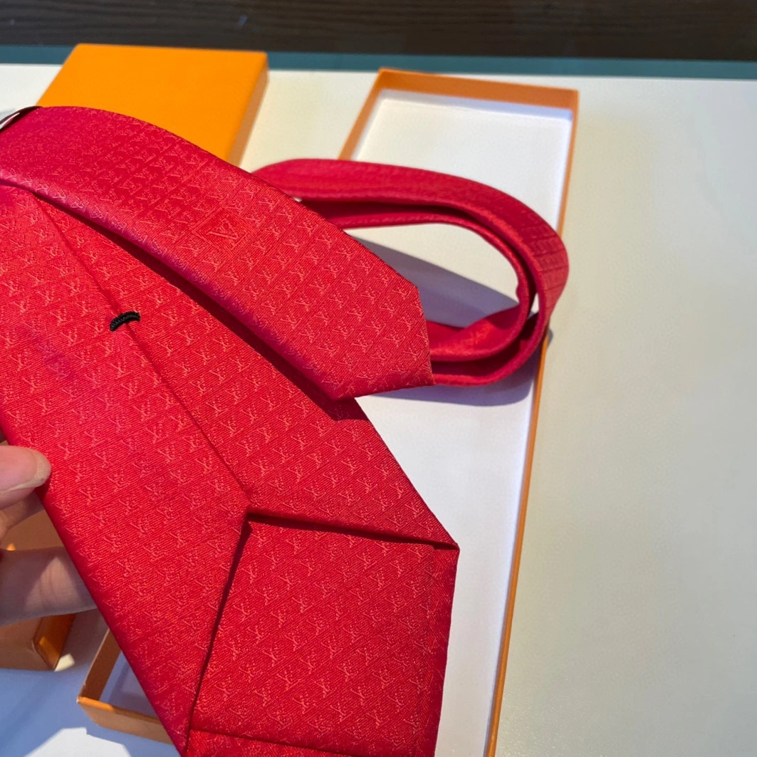 Louis Vuitton LV Necktie For Men Sophisticated 2262