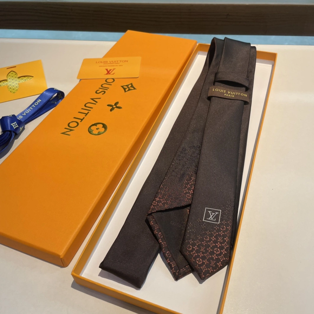 Louis Vuitton LV Necktie For Men Sophisticated 3894