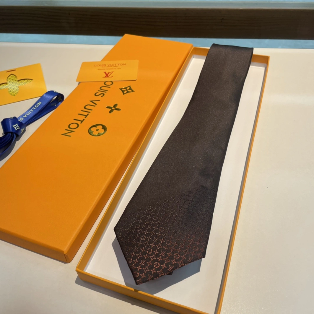 Louis Vuitton LV Necktie For Men Sophisticated 3894