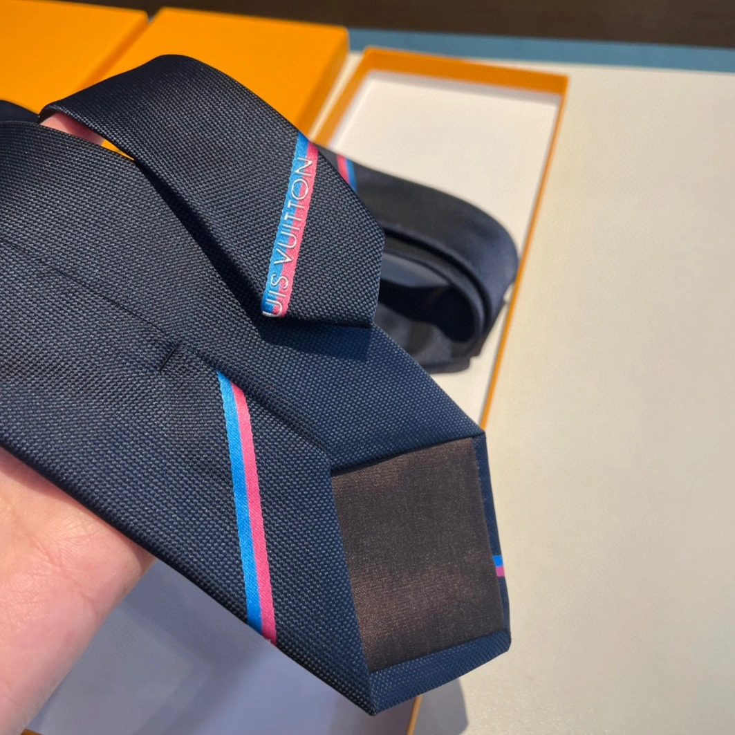 Louis Vuitton LV Necktie For Men StreetReady 5510