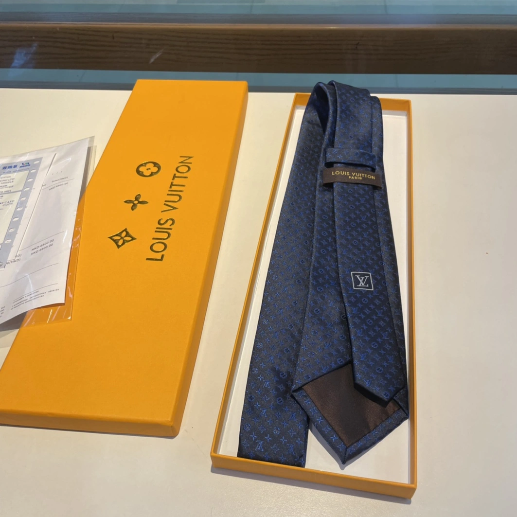 Louis Vuitton LV Necktie For Men Timeless 2712