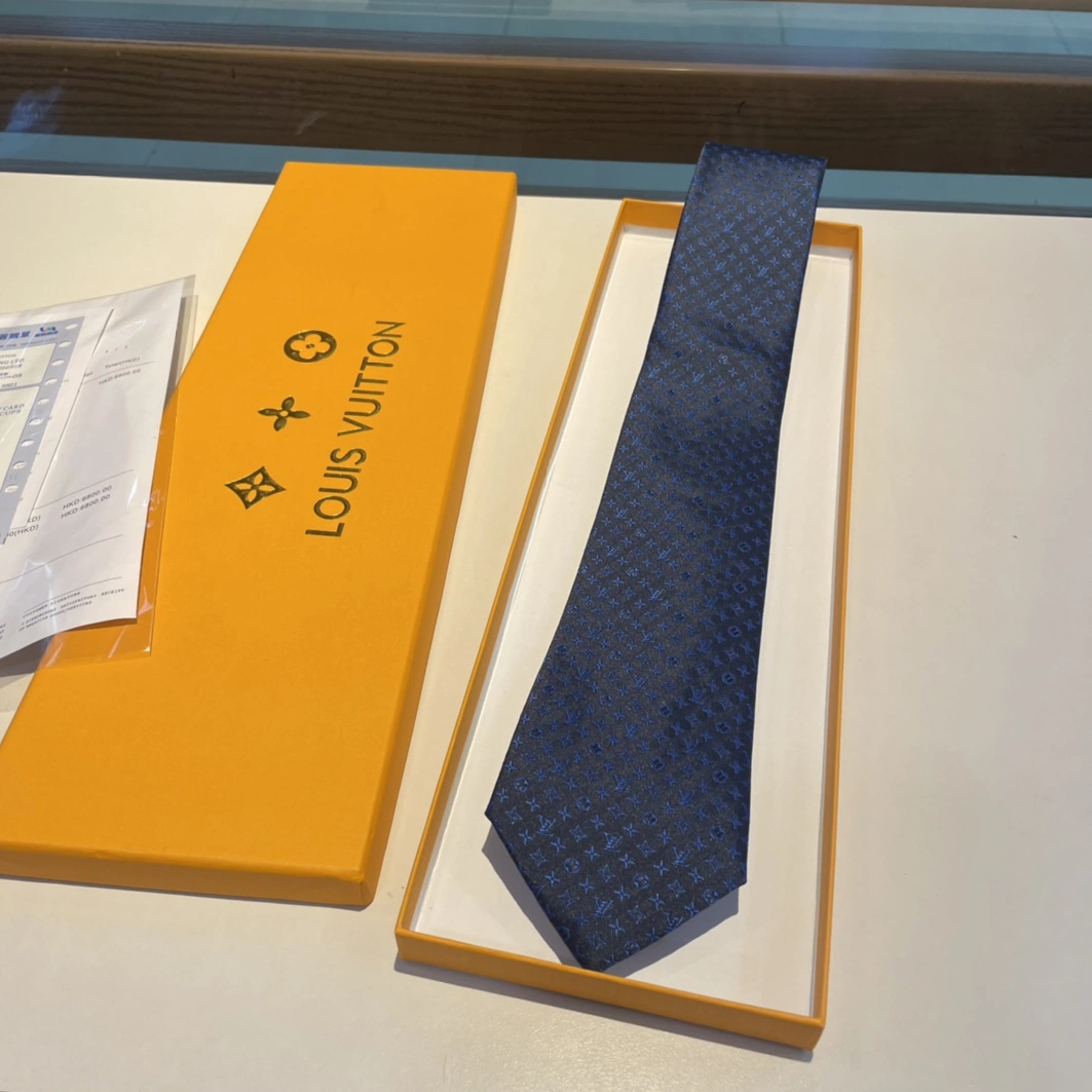 Louis Vuitton LV Necktie For Men Timeless 2712