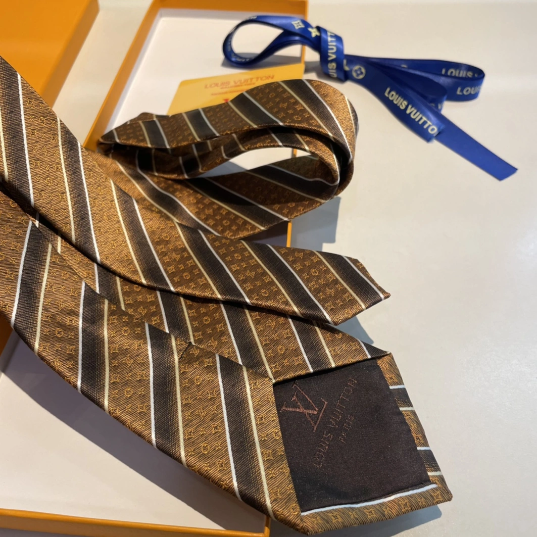 Louis Vuitton LV Necktie For Men Vibrant 2824
