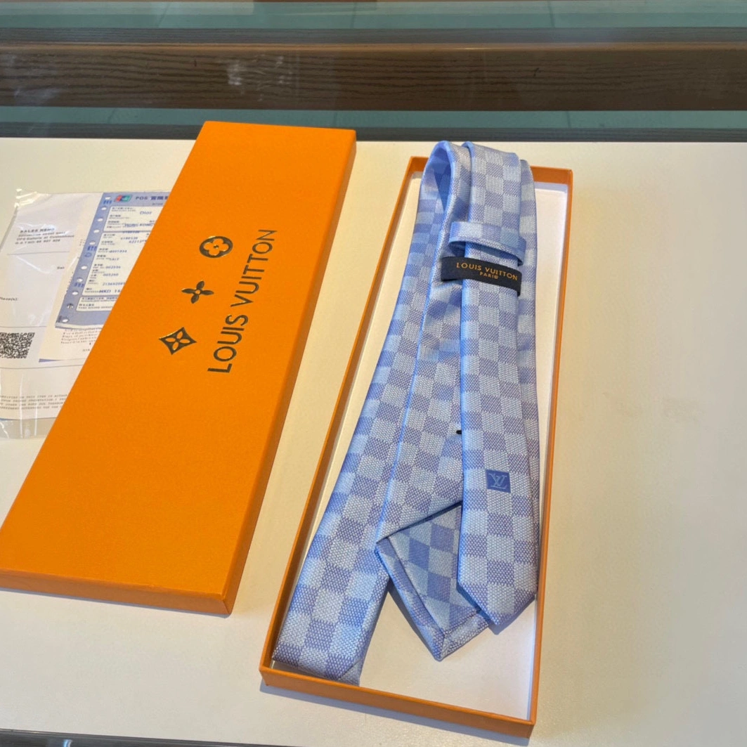 Louis Vuitton LV Necktie For Men Vibrant 4446