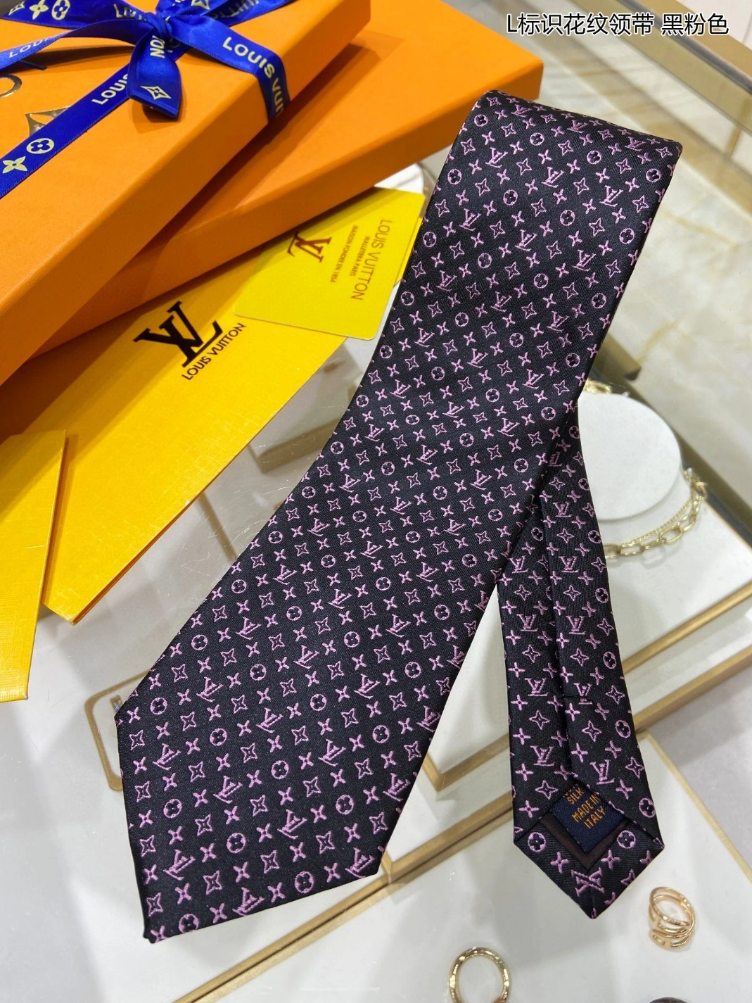 Louis Vuitton LV Necktie For Men WellDesigned 218
