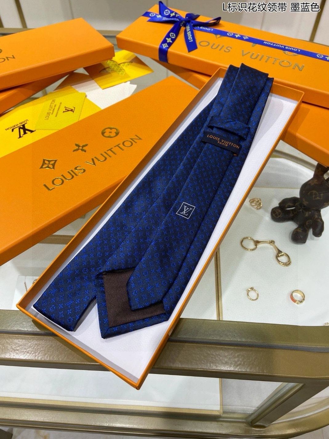 Louis Vuitton LV Necktie Modern 6169