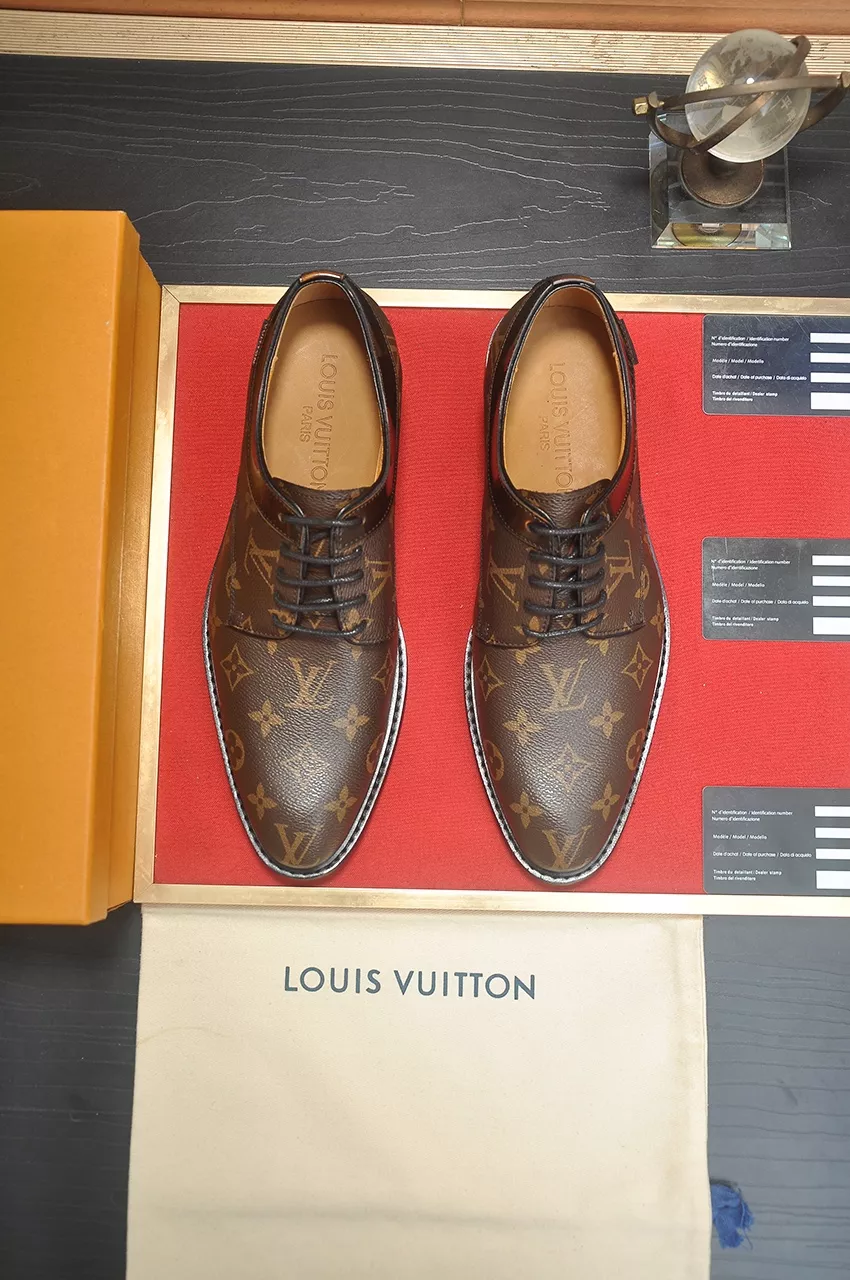Louis Vuitton LV Oxfords Shoes For Men AllSeason 3081