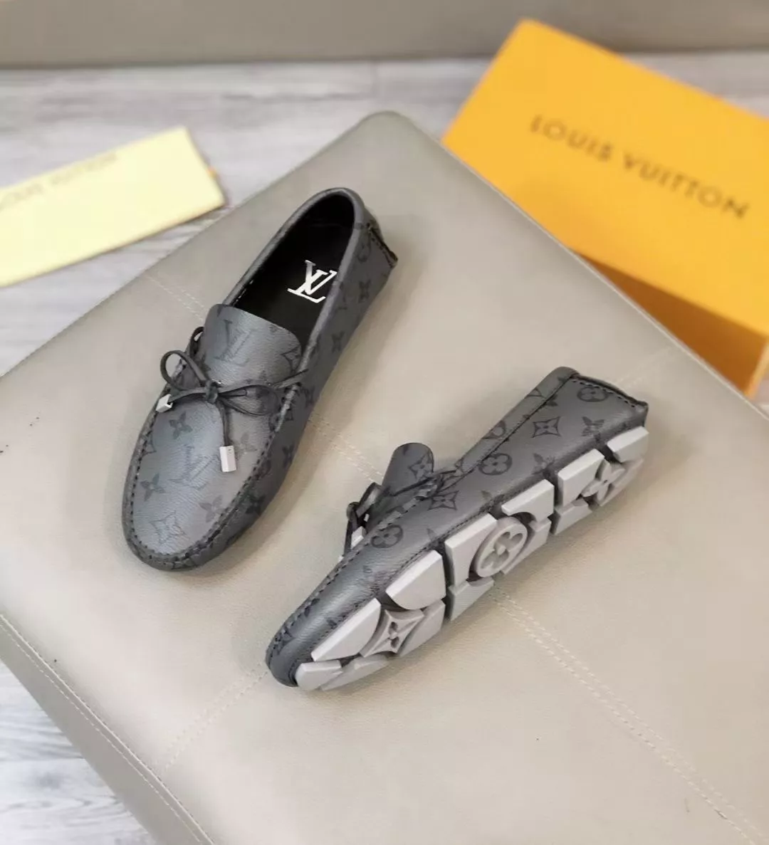 Louis Vuitton LV Oxfords Shoes For Men Bold 2743