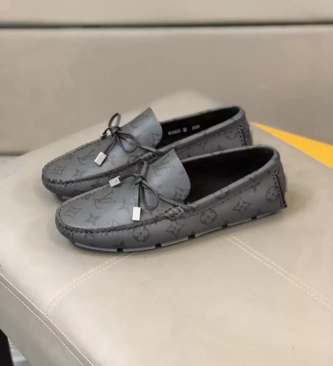 Louis Vuitton LV Oxfords Shoes For Men Bold 2743