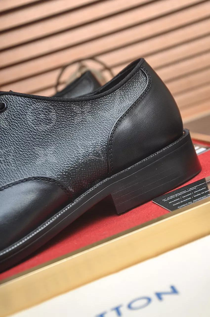 Louis Vuitton LV Oxfords Shoes For Men Bold 3982