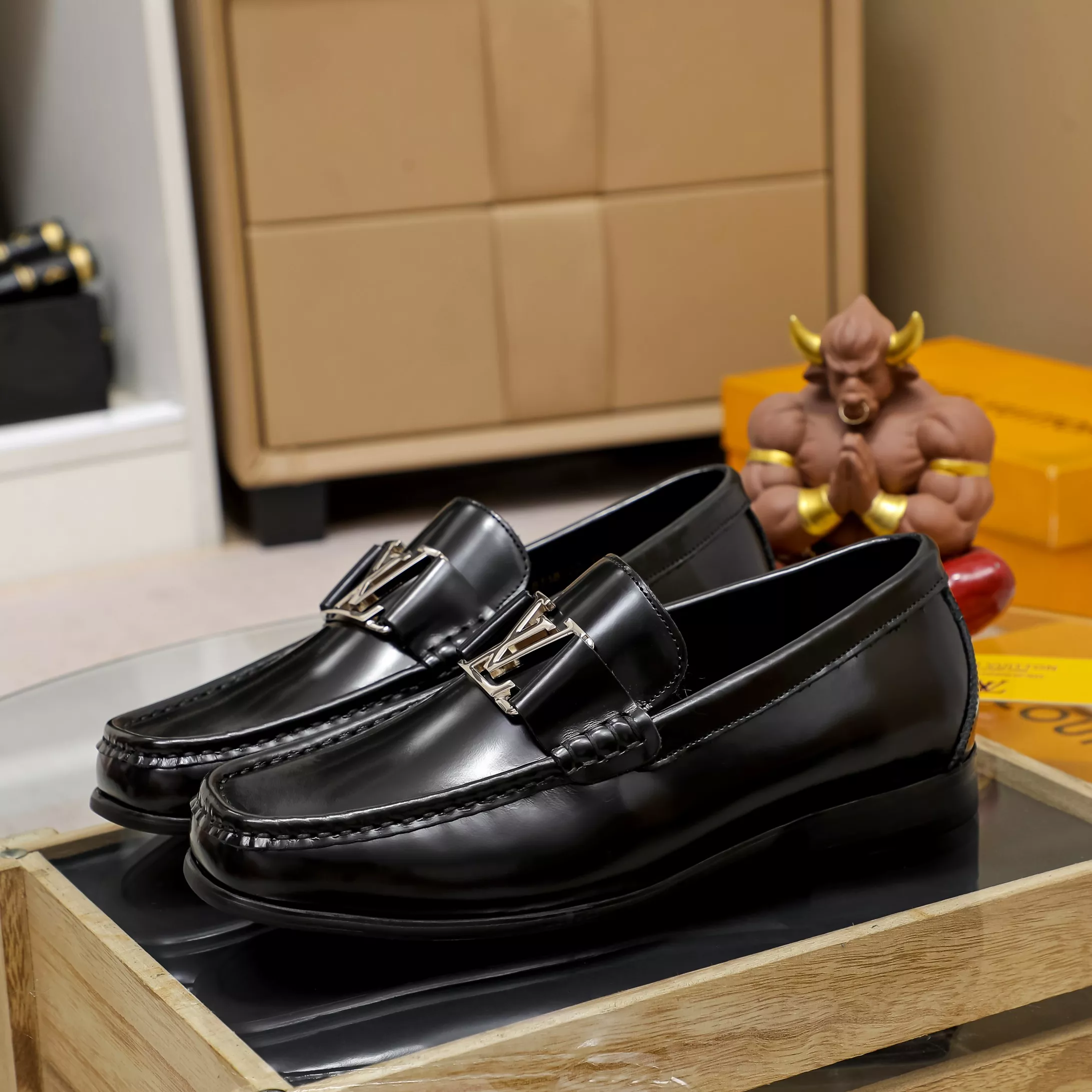 Louis Vuitton LV Oxfords Shoes For Men Comfortable 1867